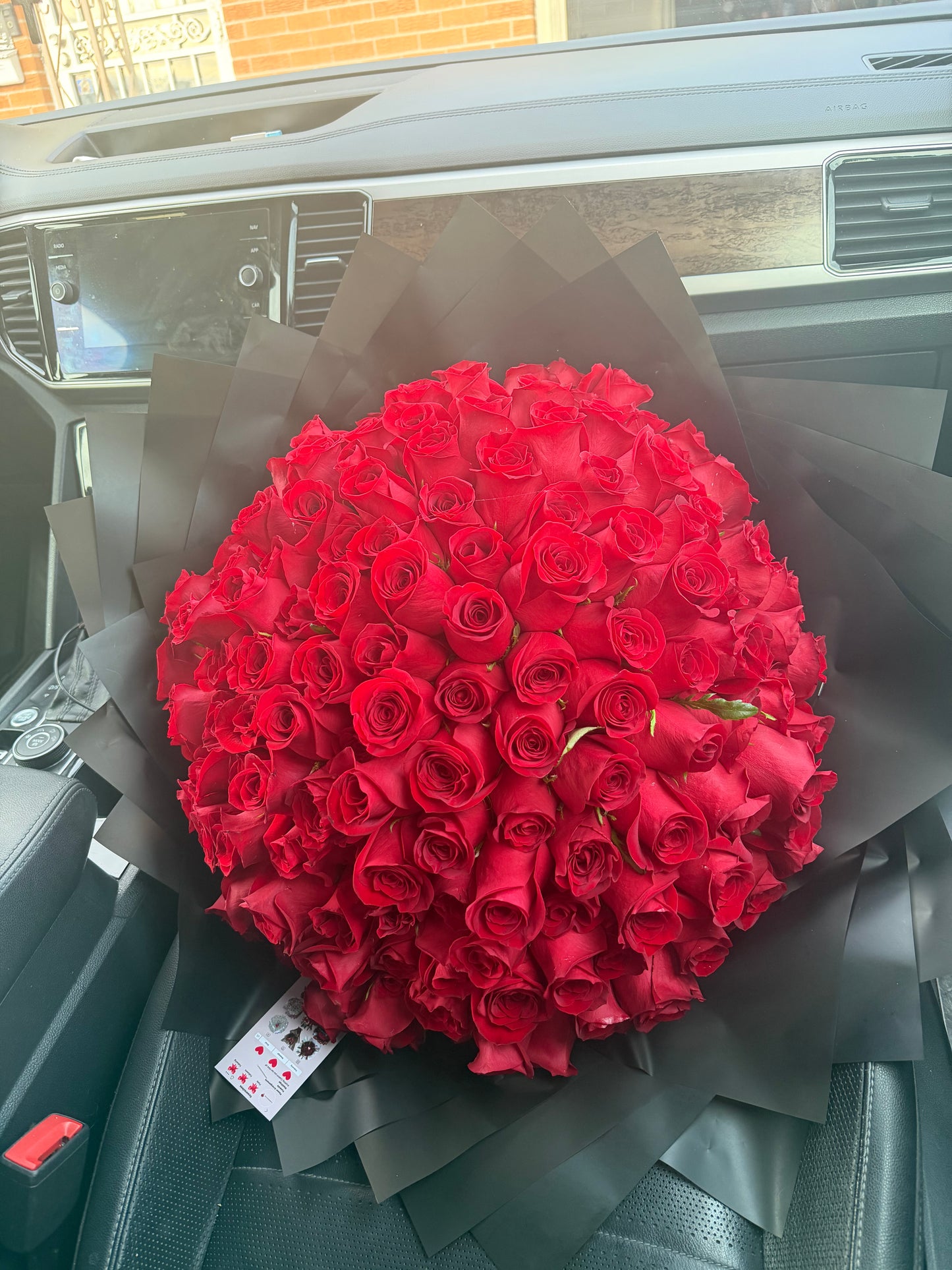 Lux Red Roses